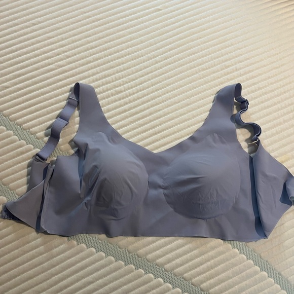 Bali L bra. SO SOFT. Removable pads - Picture 1 of 3